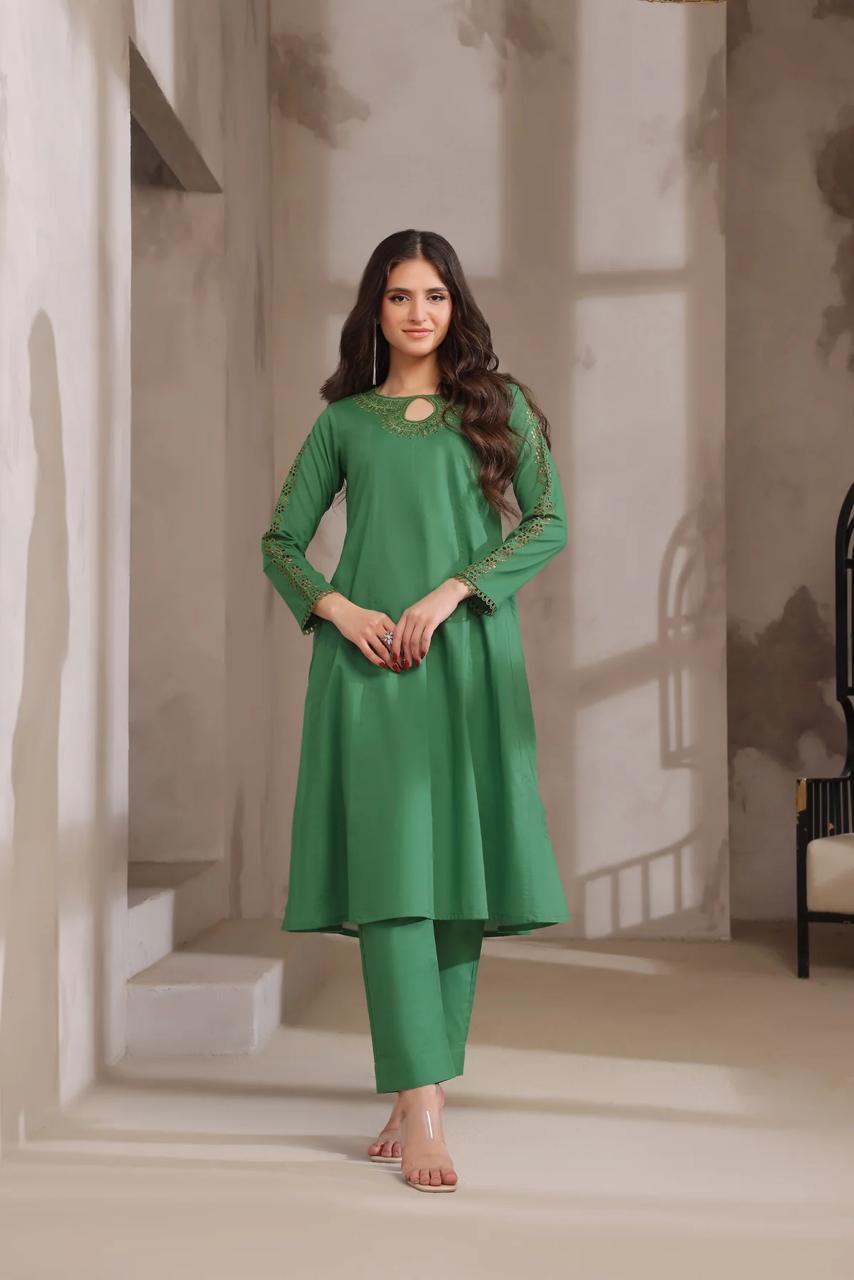 Embroidered Lawn 2-Pc Suit