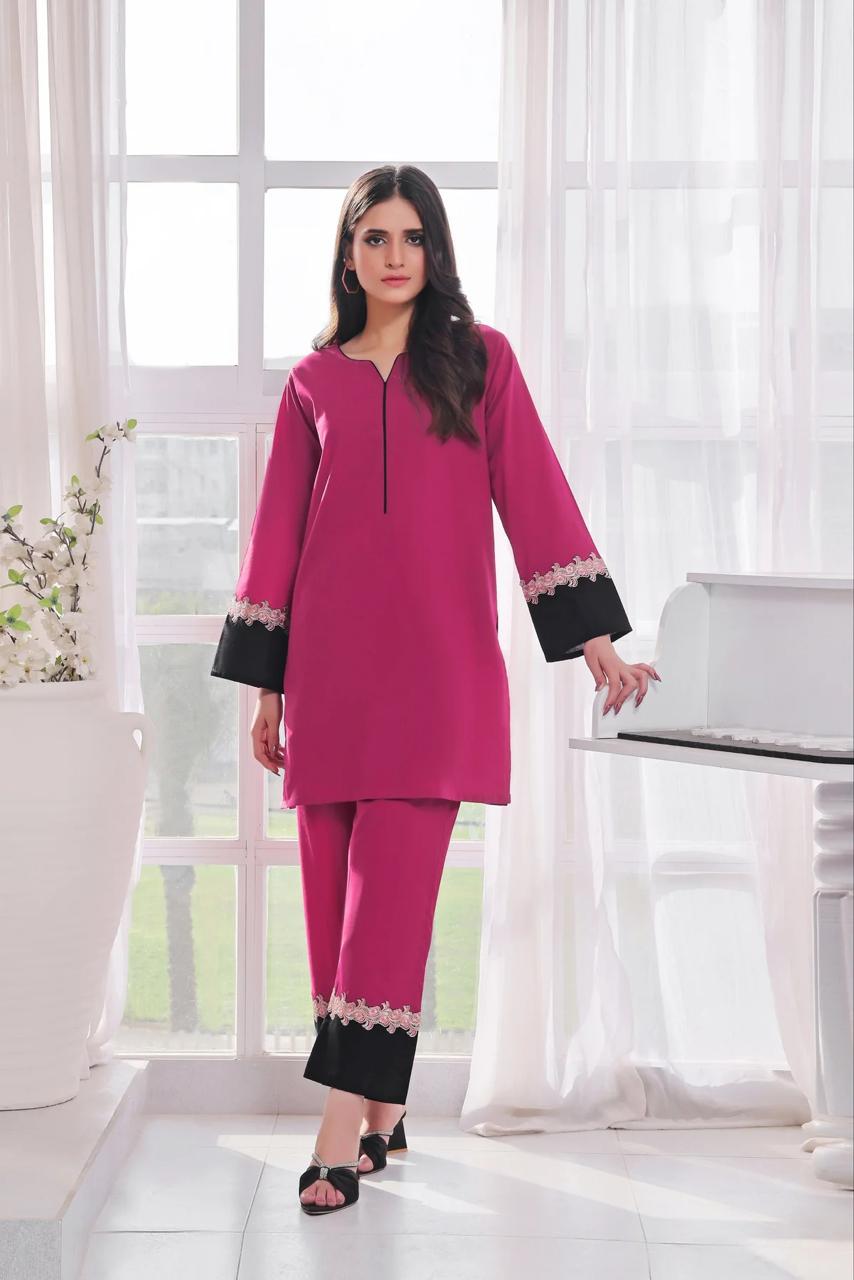 Embroidered Lawn 2-Pc Suit