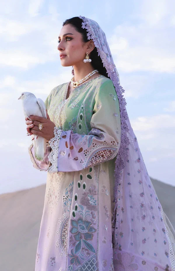 New Embroidery beautiful Artical Lawn 3pc